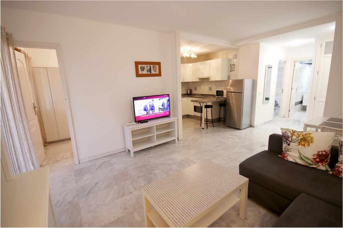 Apartament Dinastia B401 By Tenerife & Sales Los Cristianos (Tenerife)