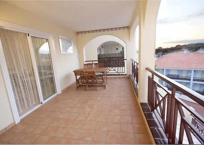 Dinastia B401 By Tenerife Rental & Sales