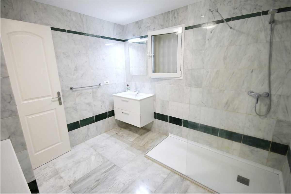 Dinastia B401 By Tenerife & Sales Appartement Los Cristianos (Tenerife)